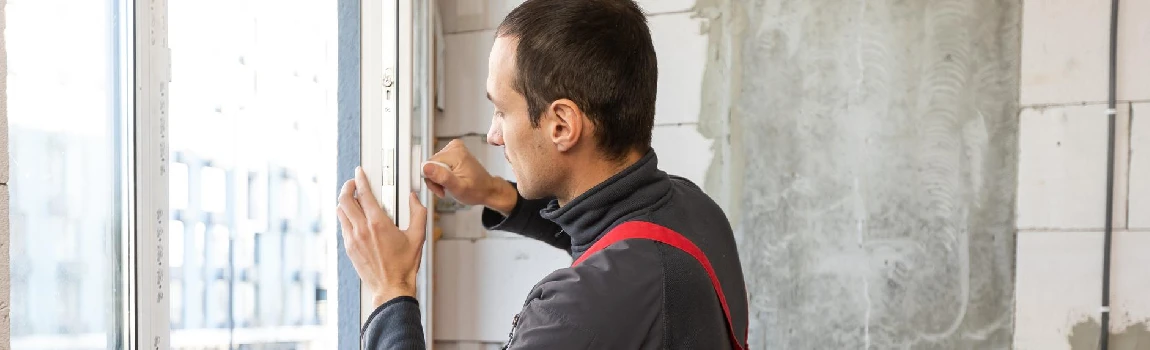 Emergency Cracked Windows Repair Services in Midway, FL