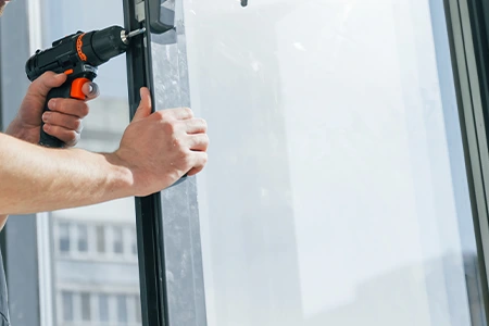Residential Window Glass Repair in Midway, FL