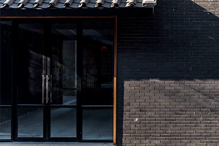 Storefront Glass Installers in Midway, FL